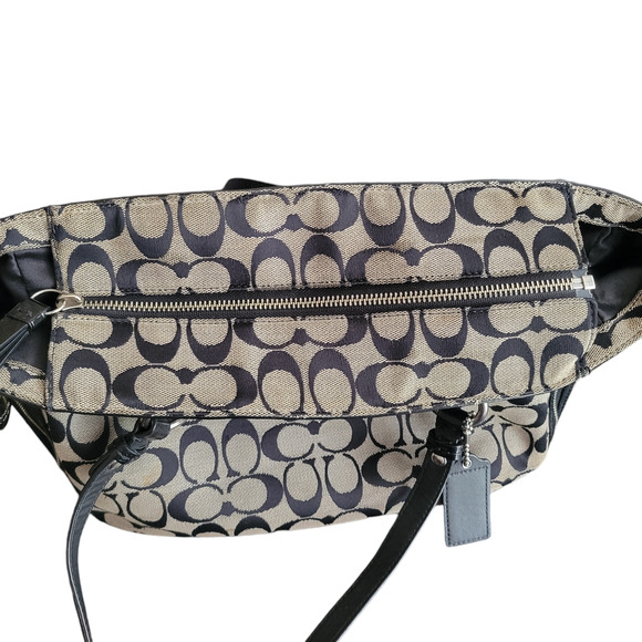 Coach Signature Gallery Beige/Gray Purse Bag Zipper Close Signature Leather Trim - Picture 4 of 16